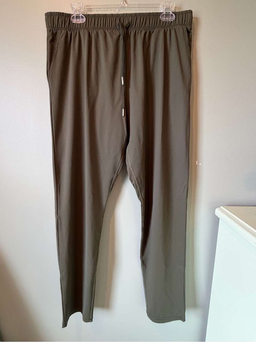 Women’s Olive Everyday Pants